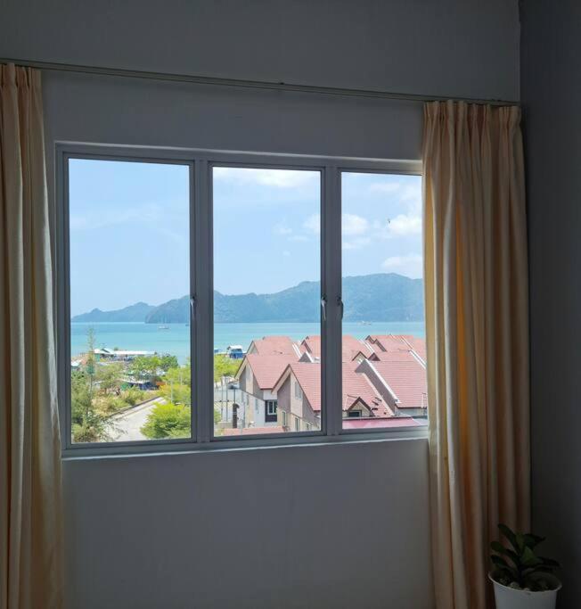 Full Moon Apartment Kuah Dış mekan fotoğraf